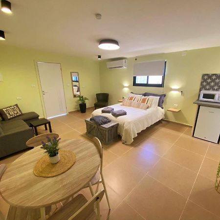 בקתת וולקנו בגולן Volcano Cabin Golan-Heights Sha'al エクステリア 写真